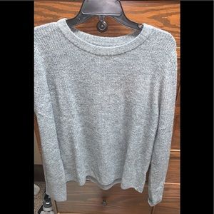 Old navy sweater